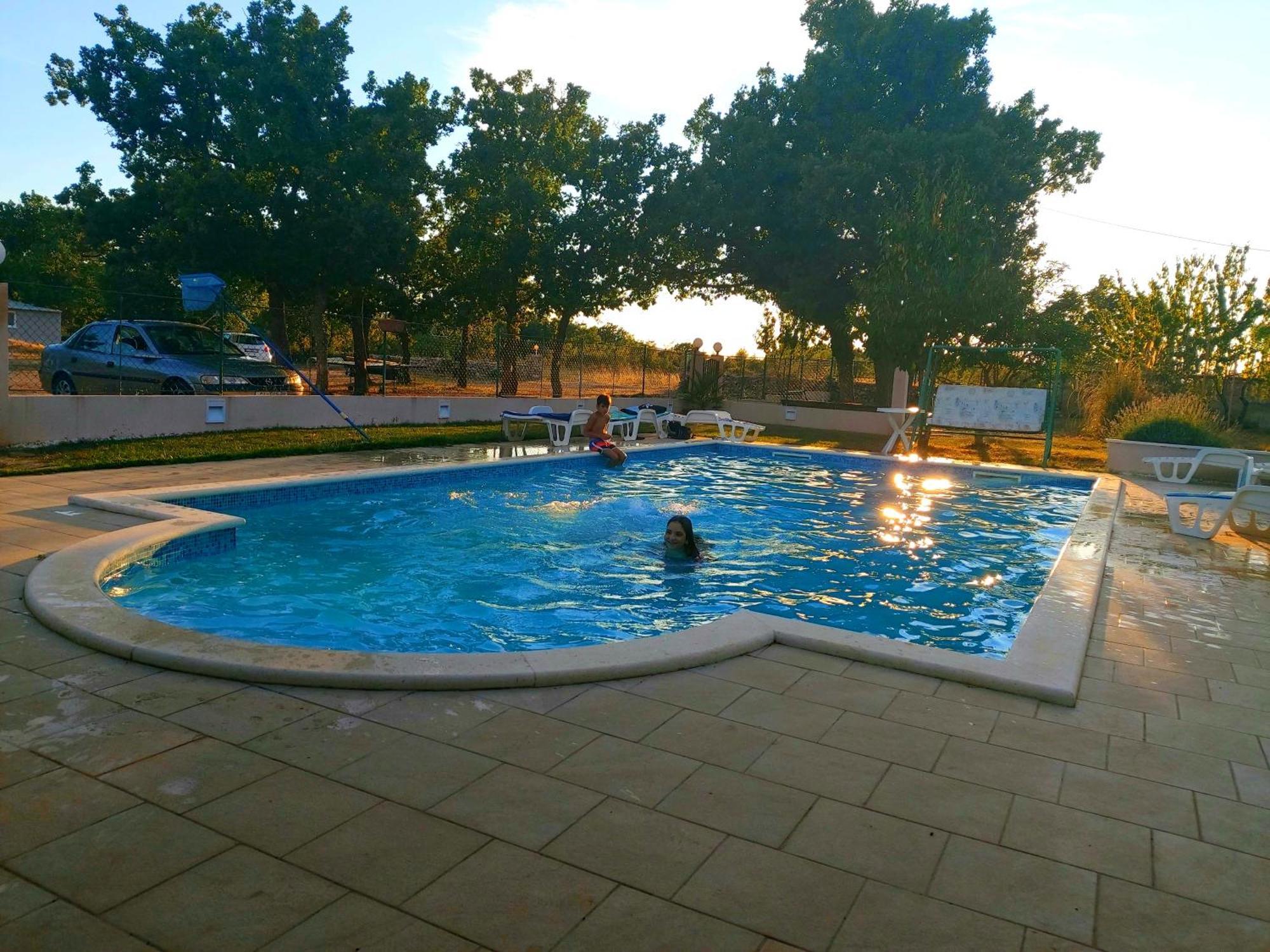 Kaja House Apartments Lozovac Quarto foto